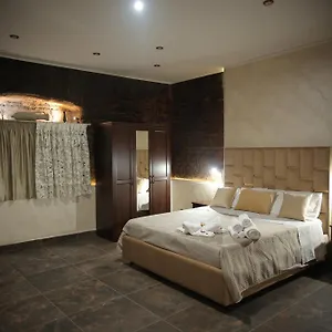 https://home-di-giordy.catania-hotels.net